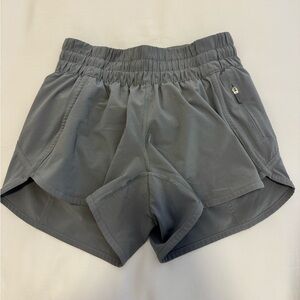 Lululemon Tracker - Rhino Gray